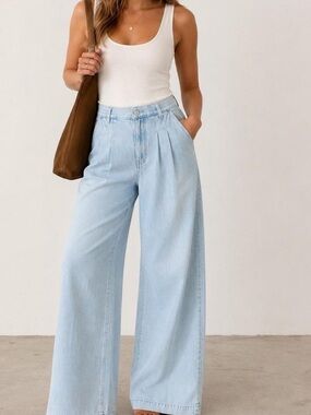 Madewell Curvy Harlow Wide-Leg Jean Size 32 Light Wash High Rise Baggy Fit